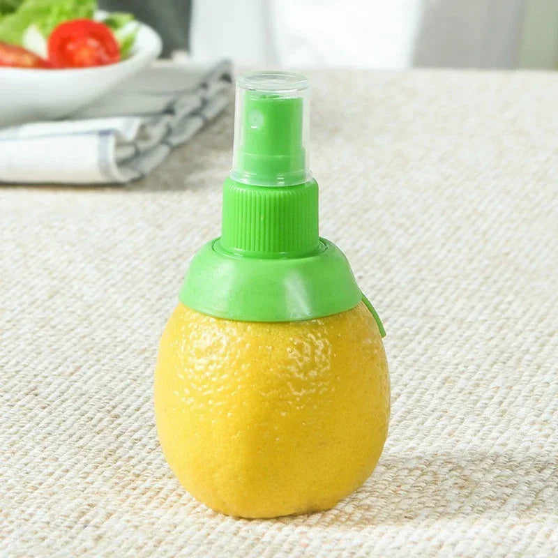 Manual Lemon Spray Juicer – Citrus Sprayer Kitchen Gadget